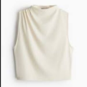 Ribbed Turtleneck Sleeveless Top Large